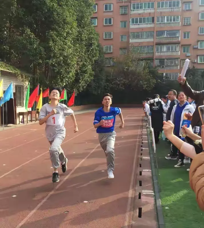 八戒体育-包含云南队艰苦拼搏，以不屈之志跻身强者行列的词条